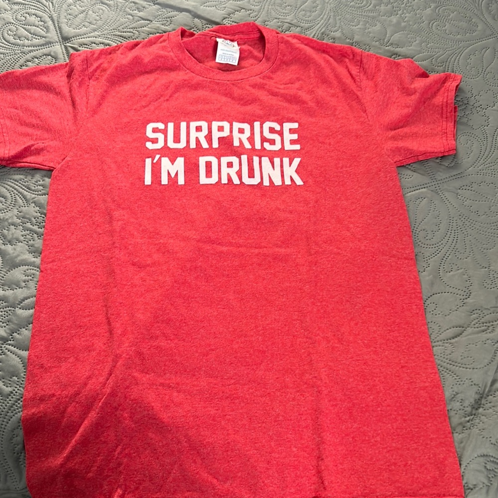 🍺🍺NWOT custom made tee Small🍺